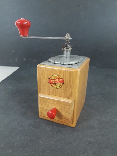 Alte kaffeemühle mit - alte,