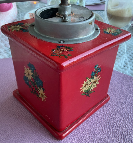 Alte hachaus kaffeemühle holz - alte,