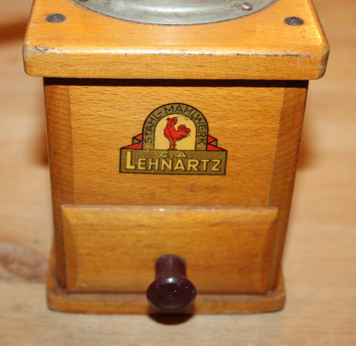 Alte kaffeemühle a - alte, c.a