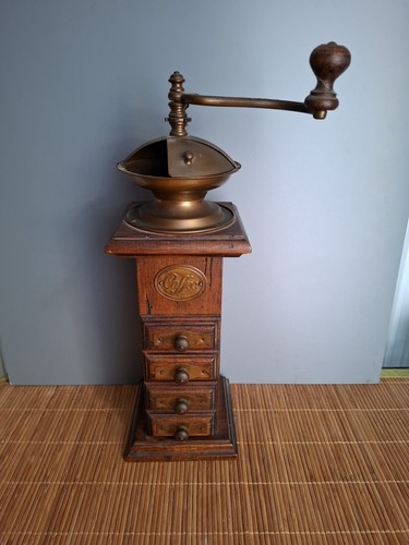 Alte kaffeemühle bronze - alte,